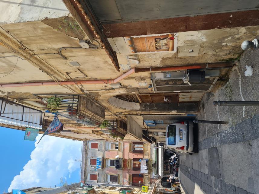 immobile appartamento all'asta in via Michelangelo Naldi n 64 Portici (NA) - 2