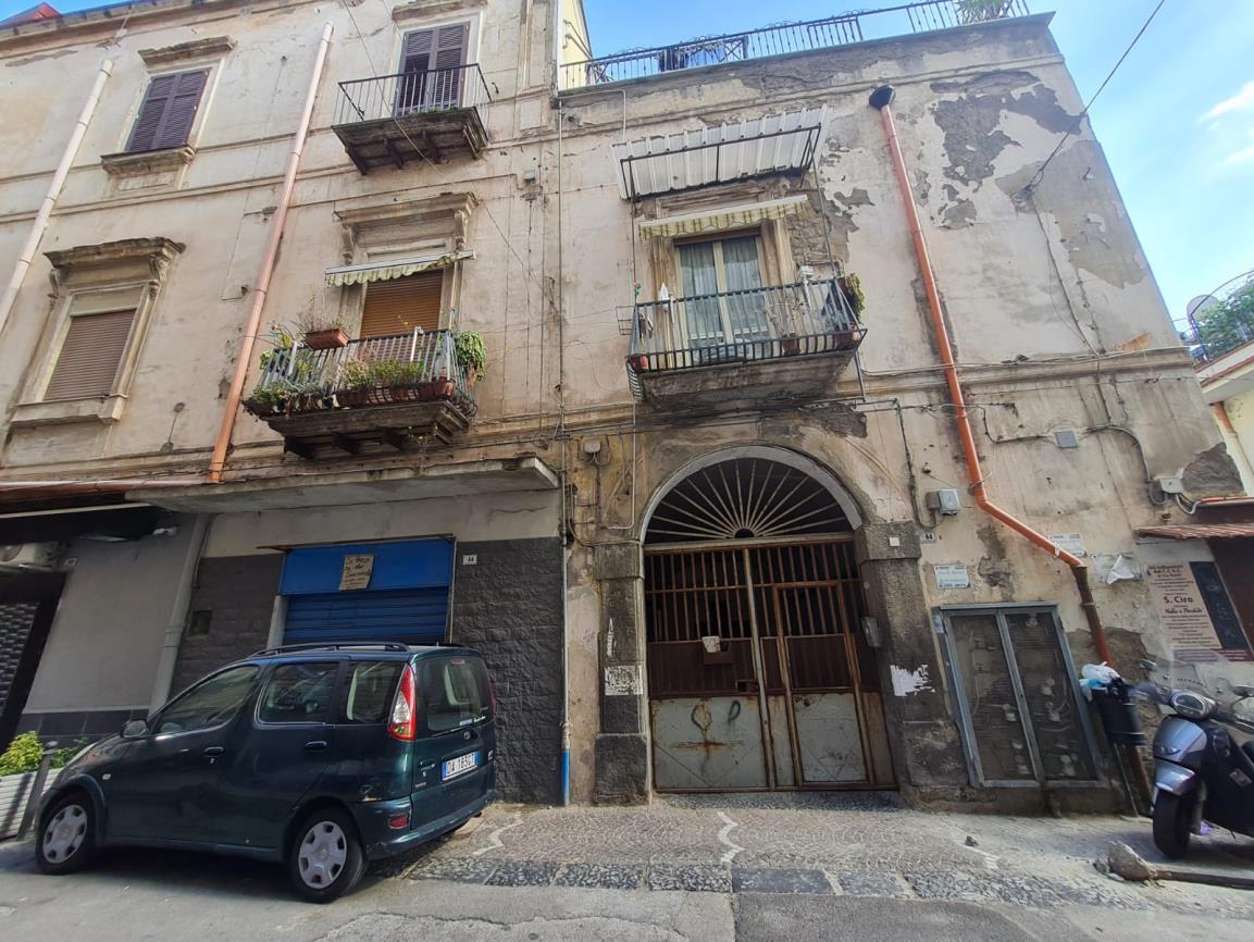 immobile appartamento all'asta in via Michelangelo Naldi n 64 Portici (NA) - 3