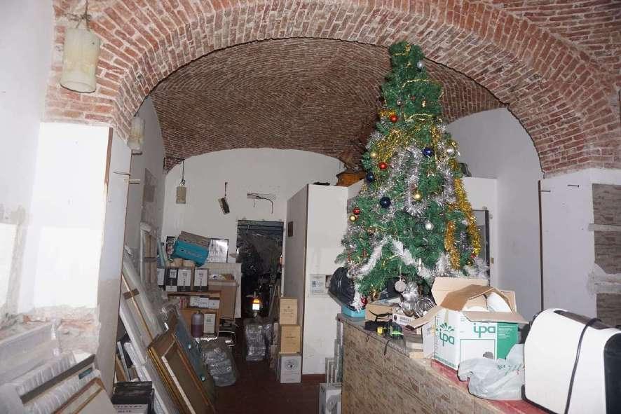 immobile attivita commerciale all'asta in Via XX Settembre 41R - 17100 Savona (SV) - 5