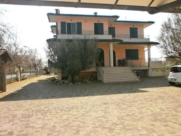 immobile appartamento all'asta in Via Fernanda Viroli n 4 int 1 - 47122 Forlì (FC) - 1