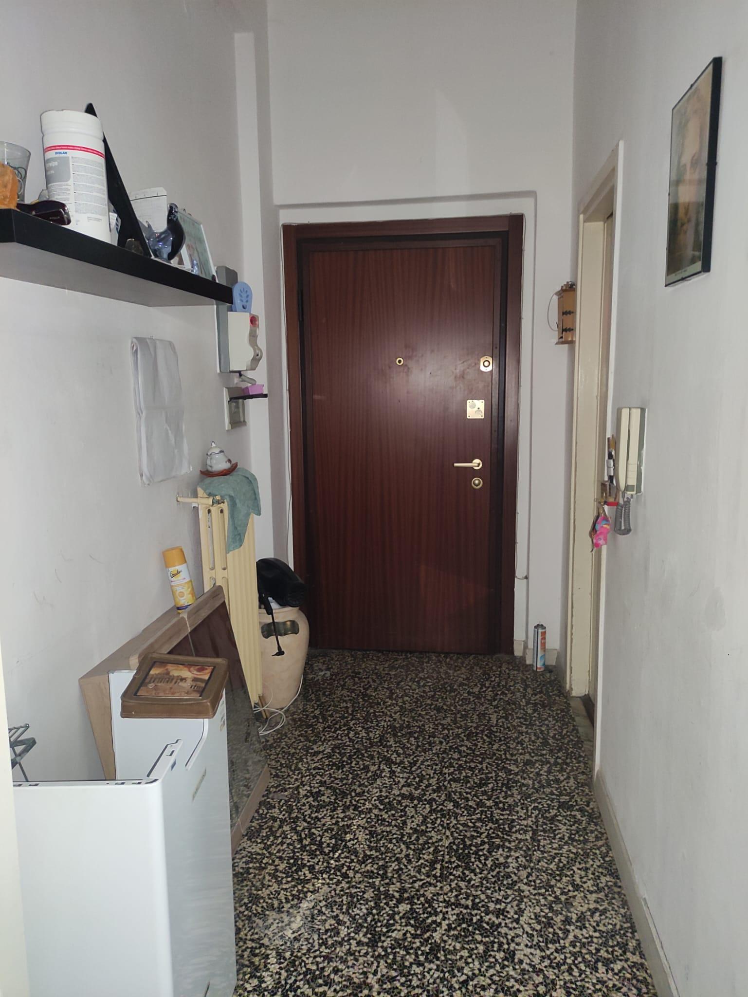 immobile appartamento all'asta in via Pellegrino Pellegrini n 26 - 20900 Monza (MB) - 5