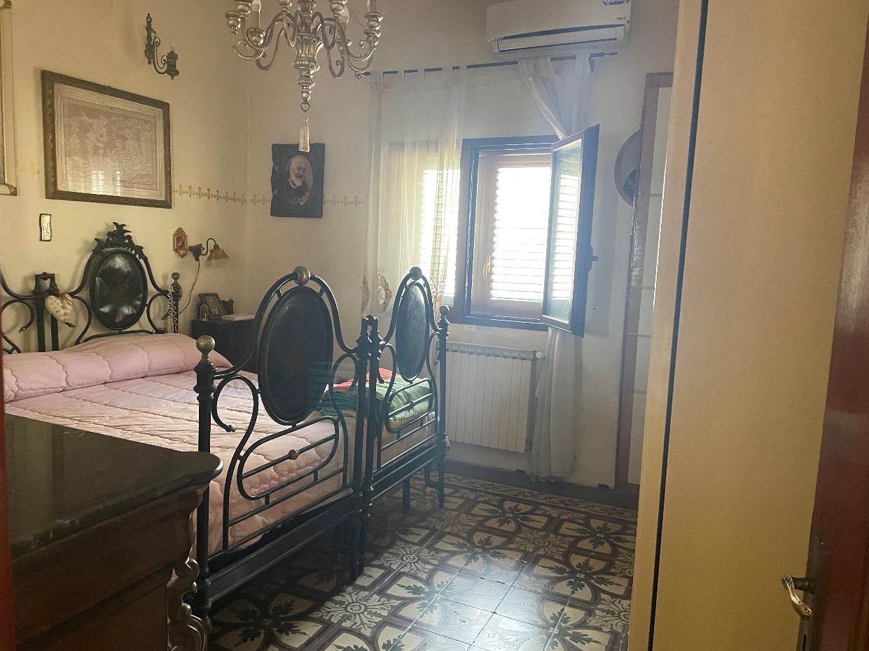 immobile appartamento all'asta in via Nicola Pasanisi, 35 angolo via Lillo - 73044 Galatone (LE) - 5