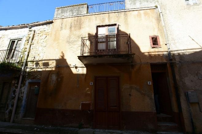 immobile rustico all'asta in Via Principe Amedeo n85/87 - 90030 Campofelice di Fitalia (PA) - 5