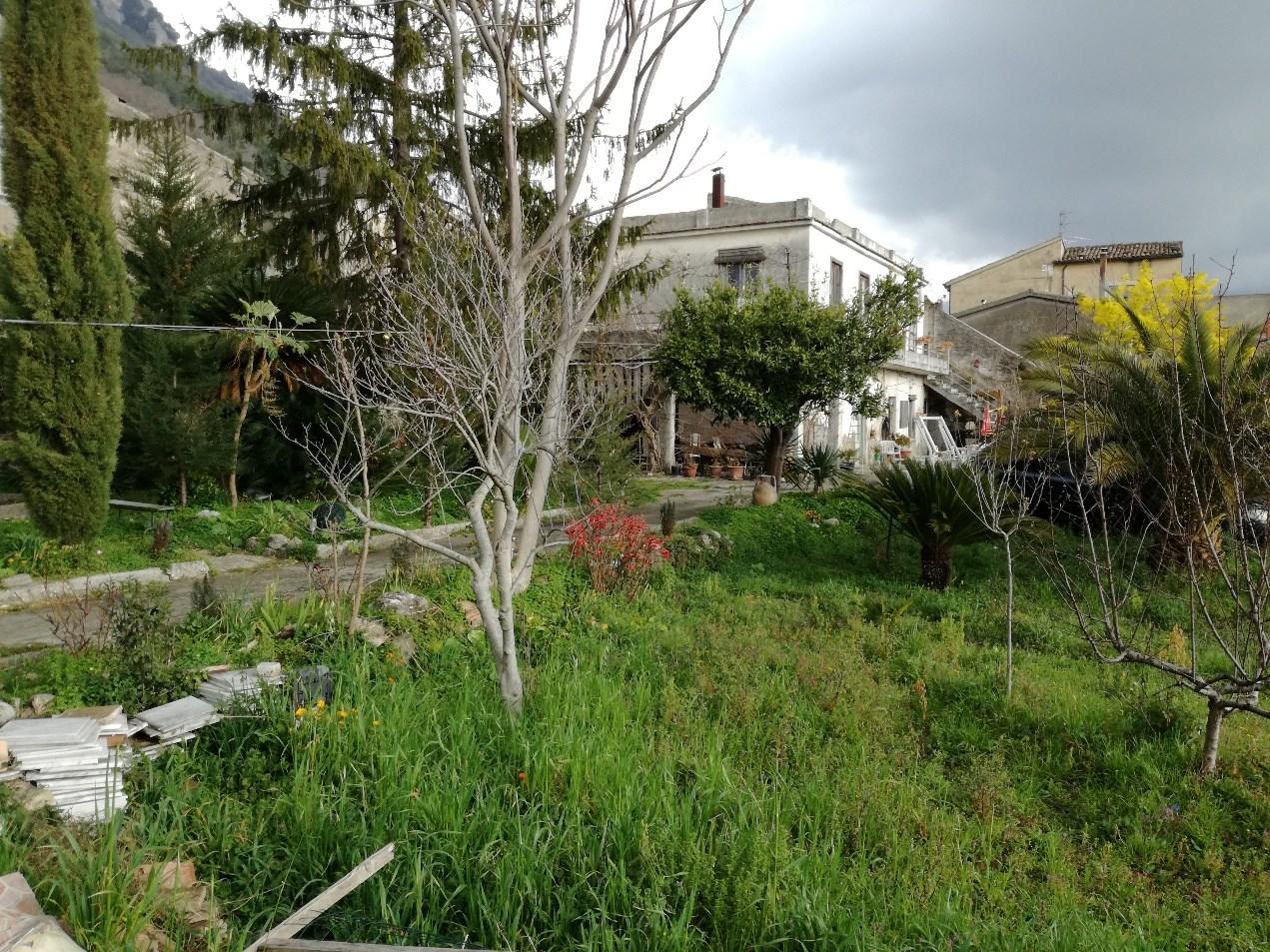 immobile rustico all'asta in Via Chiaie n 33 - 82032 Cerreto Sannita (BN) - 5