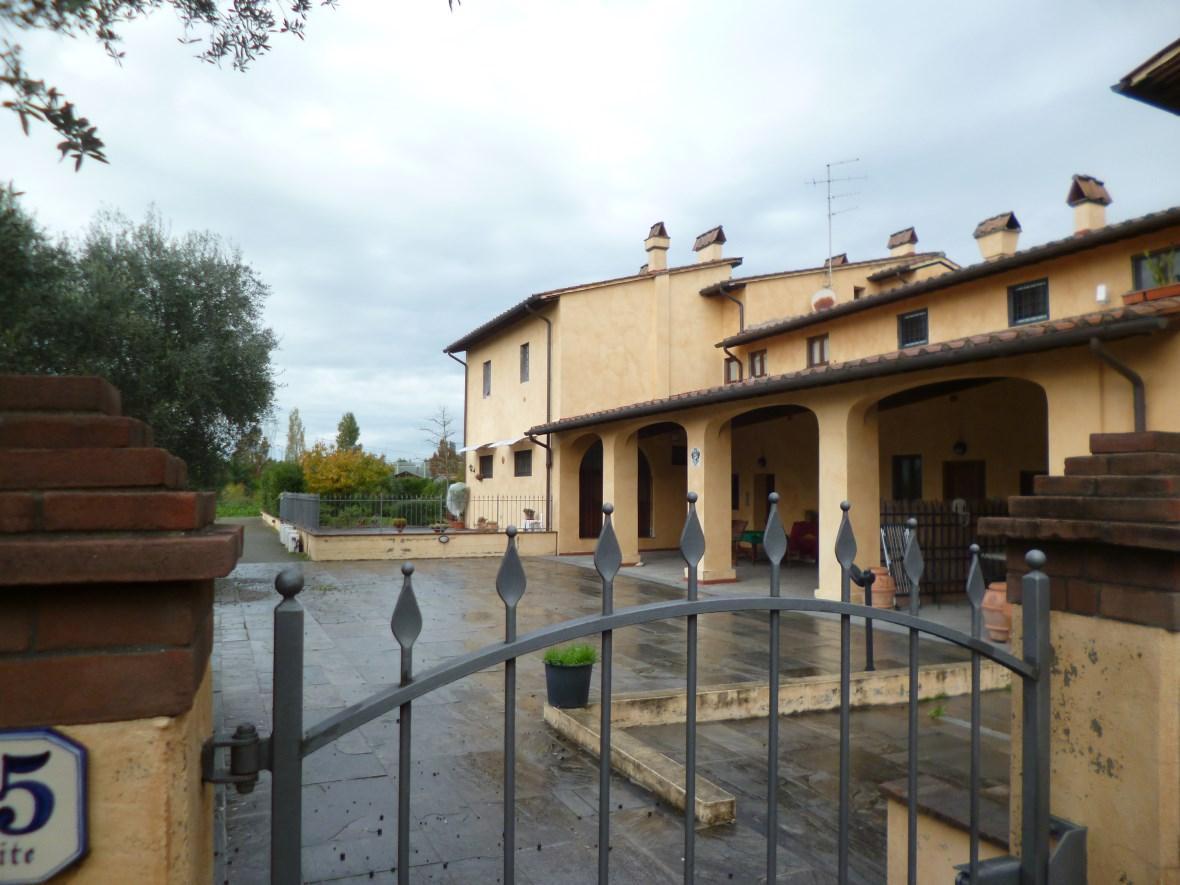 immobile appartamento all'asta in VIA DI LIMITE 105 - 50013 Campi Bisenzio (FI) - 1