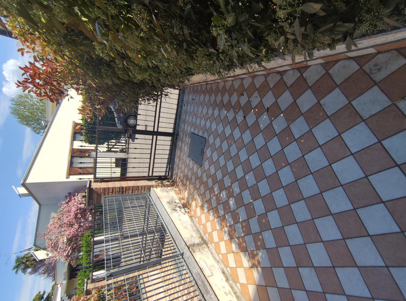 immobile appartamento all'asta in Via Giacinto Starone 7/A - 27029 Vigevano (PV) - 5