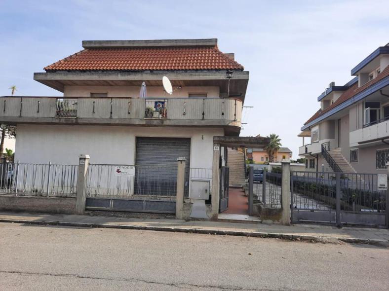immobile appartamento all'asta in Via Val seriana 14 - 63039 San Benedetto del Tronto (AP) - 2