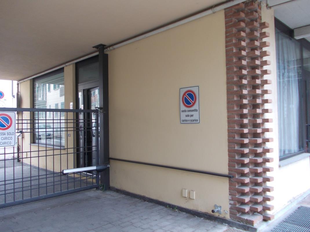 immobile negozio all'asta in Via Umberto Primo nr 5 - 20042 Pessano con Bornago (MI) - 3