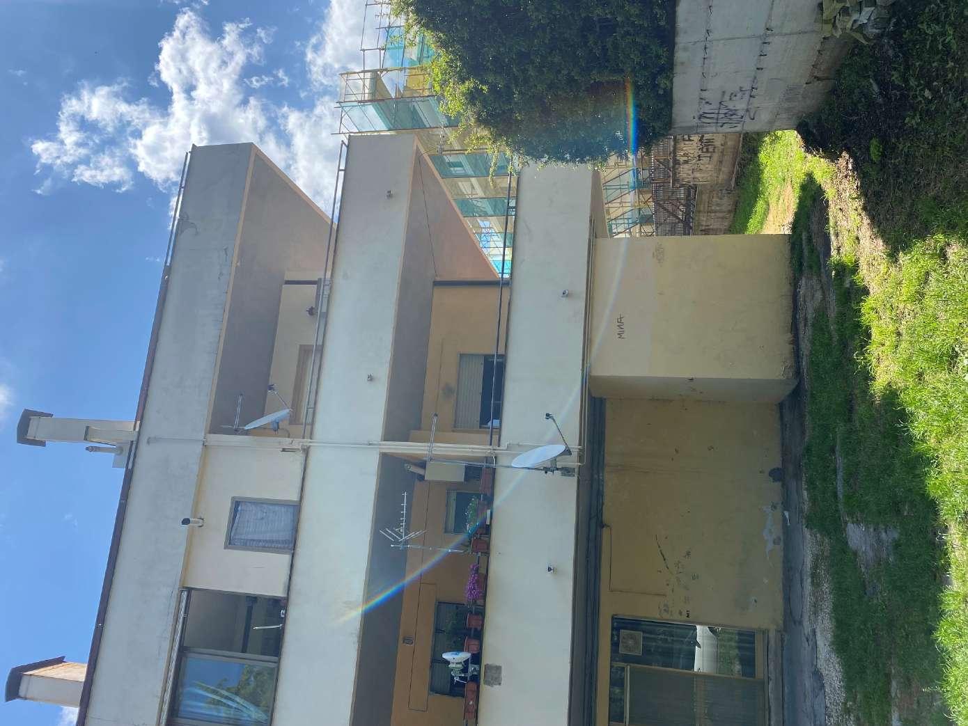 immobile appartamento all'asta in via Avezzano - 67062 Magliano de' Marsi (AQ) - 3