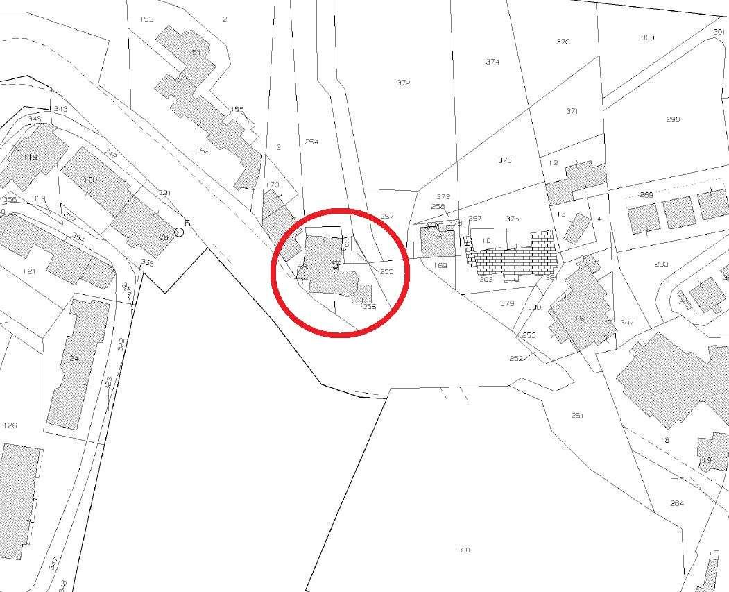 immobile appartamento all'asta in Piazzale del Lago 6 - 42032 Ventasso (RE) - 5