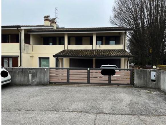 immobile villa all'asta in vicolo dei Balestrieri, 6/A - 31044 Montebelluna (TV) - 2