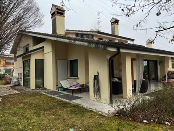immobile villa all'asta in vicolo dei Balestrieri, 6/A - 31044 Montebelluna (TV) - 3