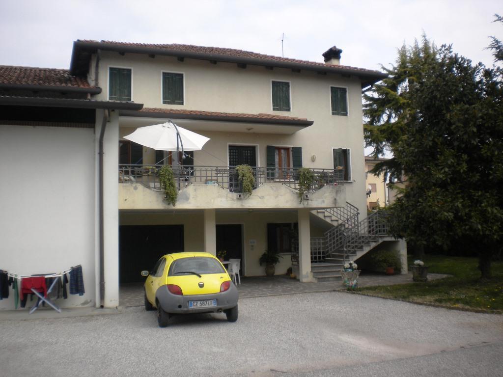 immobile appartamento all'asta in Via della Repubblica n 20 - 31040 Treviso (TV) - 2