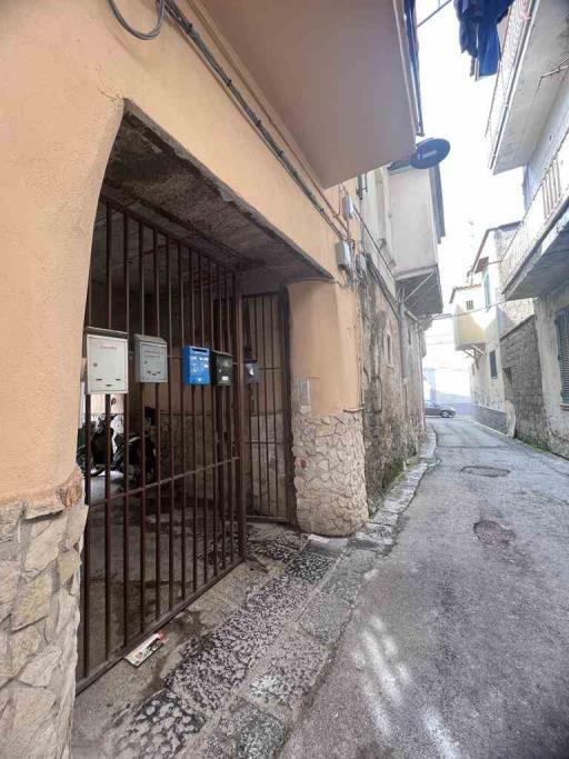 immobile appartamento all'asta in Via Milanesi 16 - 80014 Giugliano in Campania (NA) - 2