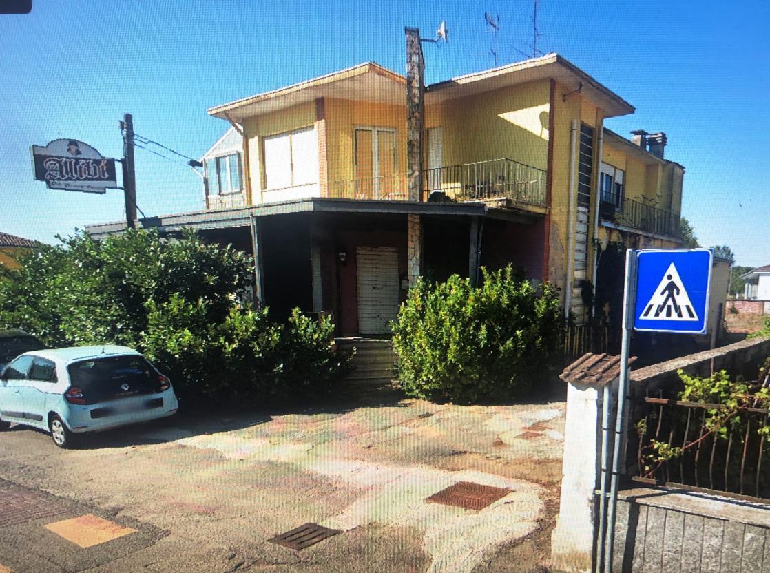 immobile hotel - albergo all'asta in Corso Roma 144 - 27024 Cilavegna (PV) - 2