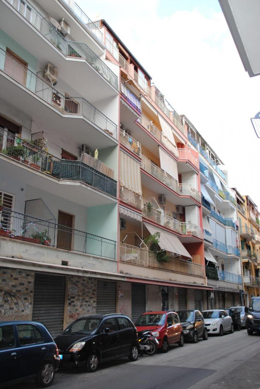 immobile APPARTAMENTO ALL'ASTA IN VIA MONTE NEVOSO, BARI (BA) - 1