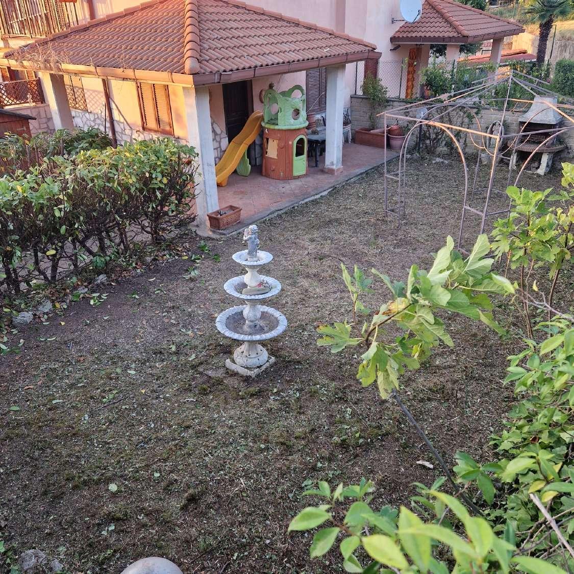 immobile appartamento all'asta in Viale Carducci 95 - 02100 Scandriglia (RI) - 3