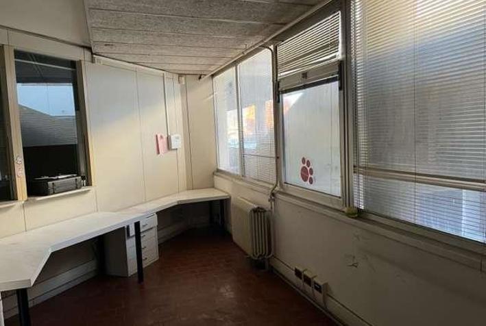immobile ufficio all'asta in Sez Censuaria Breccia - Via Masaccio 2 - 22100 Como (CO) - 5