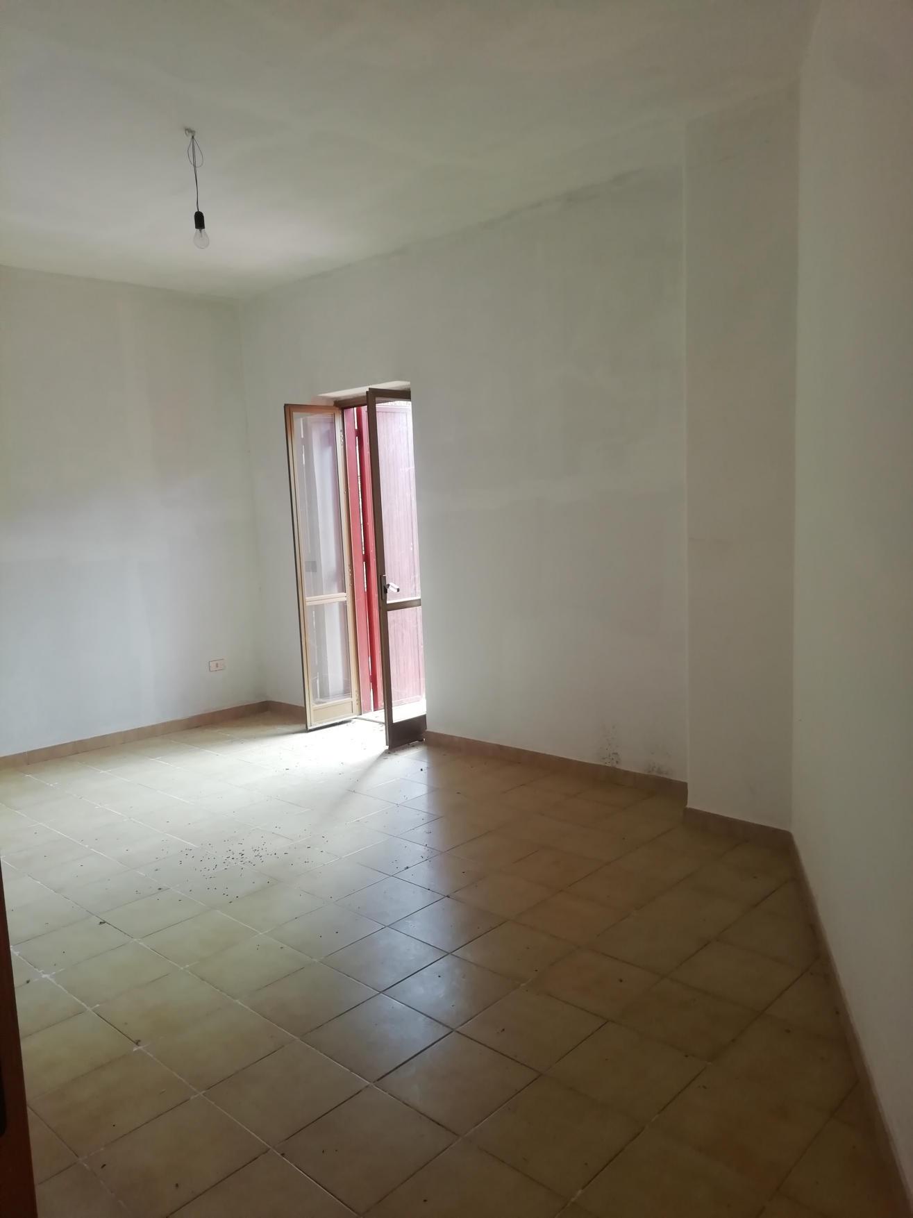 immobile appartamento all'asta in Contrada Cardonetto - Loc Piana Caruso snc - 87064 Corigliano-Rossano (CS) - 3