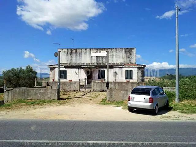 immobile appartamento all'asta in Contrada Ficuzza - 87040 Luzzi (CS) - 1