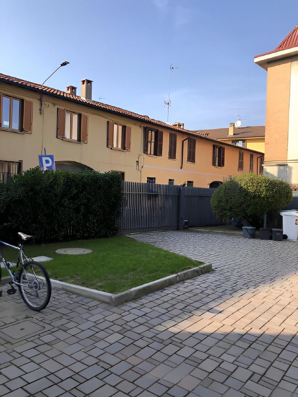immobile BILOCALE IN ASTA CON POSTO AUTO IN CORSO XXVI APRILE, ARLUNO (MI) - 5