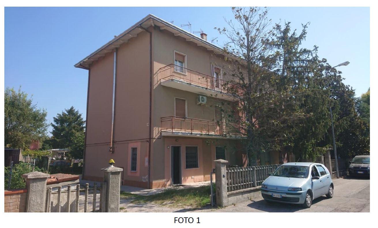 immobile appartamento all'asta in Via Garigliano 2/2 - 41034 Finale Emilia (MO) - 5