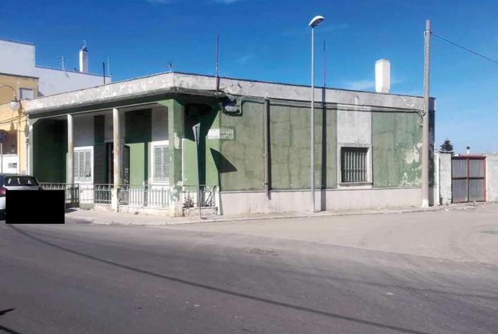 immobile appartamento all'asta in Via STAZIONE SNC - 72100 Brindisi (BR) - 2