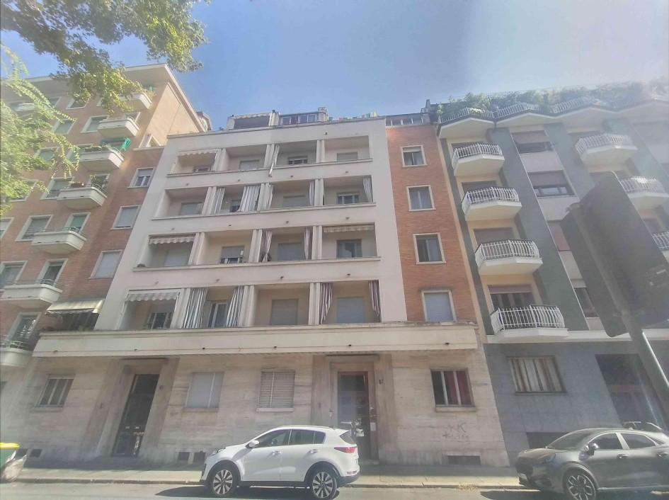 immobile appartamento all'asta in Via Gian Domenico Cassini n 87 - 10129 Torino (TO) - 3