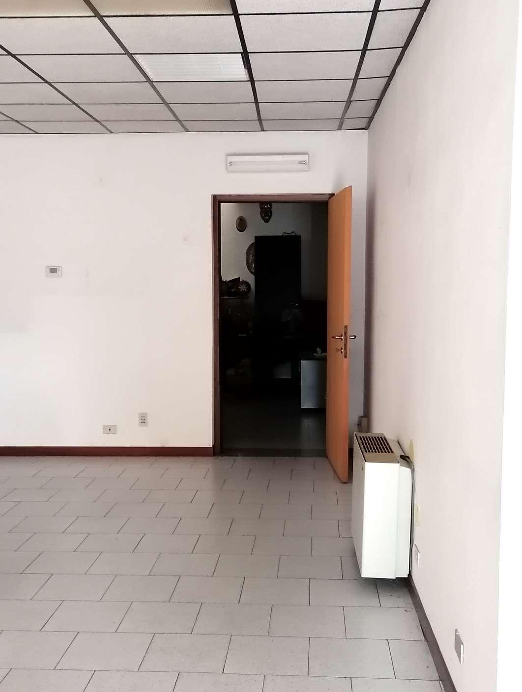 immobile attivita commerciale all'asta in Via Lodivecchio,37 - 26900 Lodi (LO) - 3