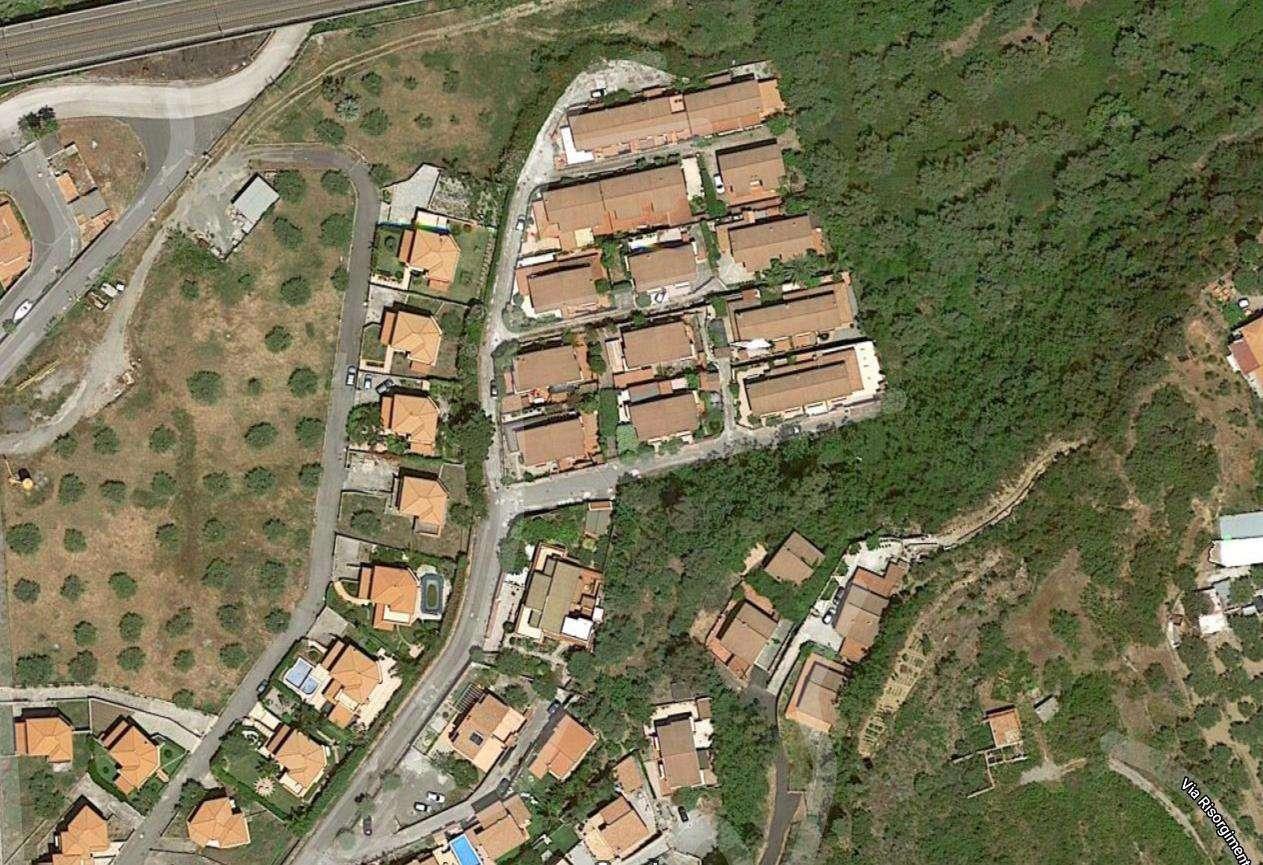 immobile appartamento all'asta in Contrada Canalaro Zurà complesso residenziale “Poggio delle rose” - 98054 Furnari (ME) - 1