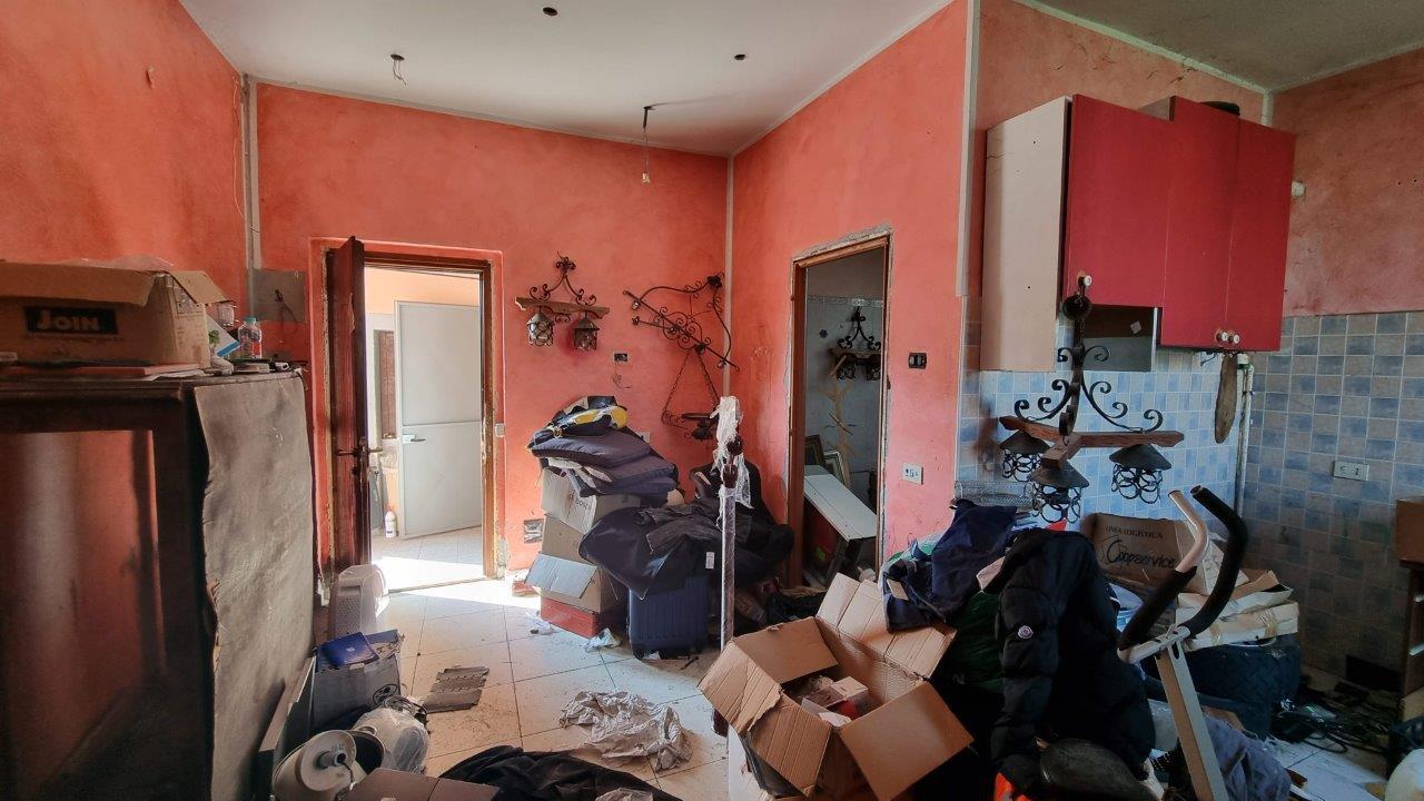 immobile appartamento all'asta in Via Magellano 2 - 20020 Magnago (MI) - 2