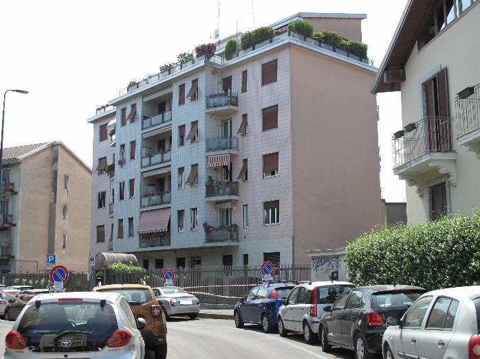 immobile appartamento all'asta in Via Cesare Brivio nr 15 - 20158 Milano (MI) - 1