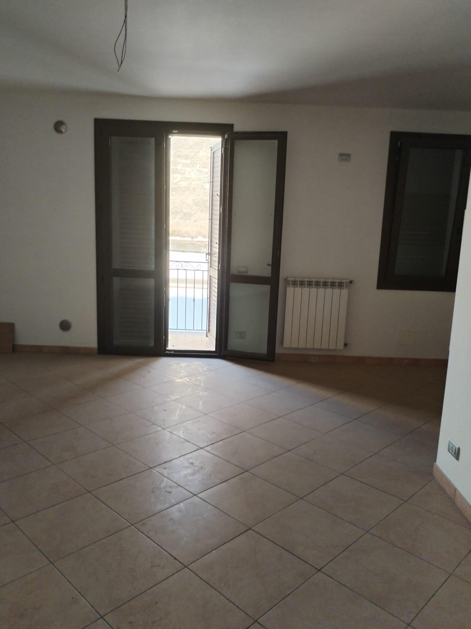 immobile appartamento all'asta in Via Selinunte n 28 - 91022 Trapani (TP) - 2