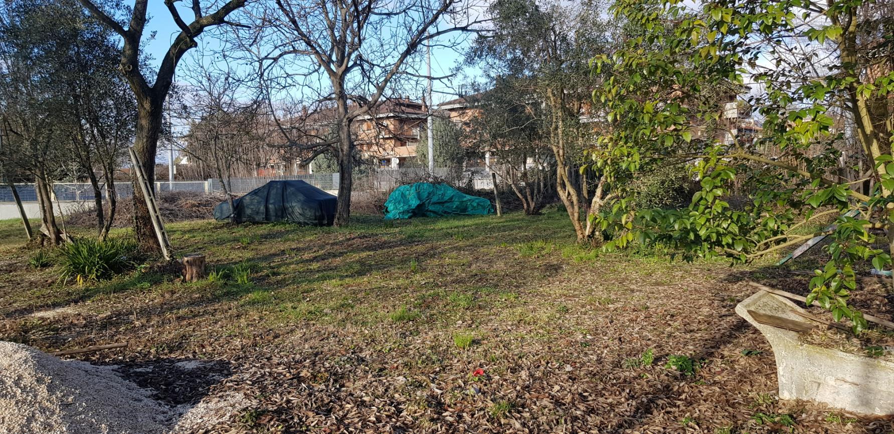 immobile hotel - albergo all'asta in Via Patrono d'Italia 39 - 06081 Assisi (PG) - 2