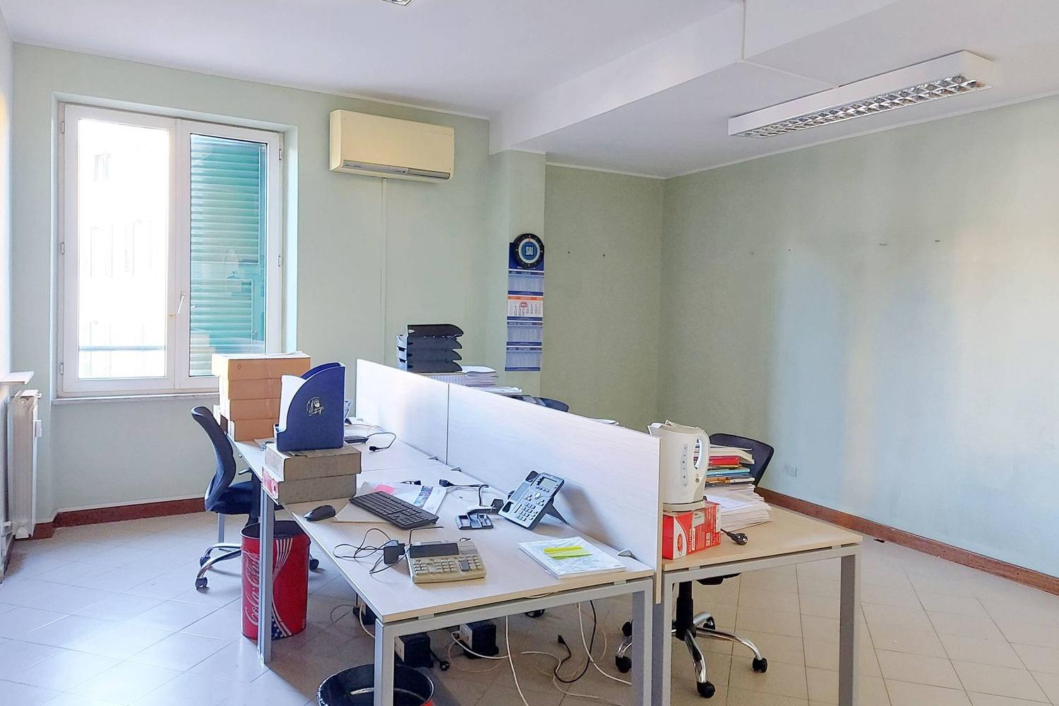 immobile ufficio all'asta in piazza de marini, n 3 - 16121 Genova (GE) - 5