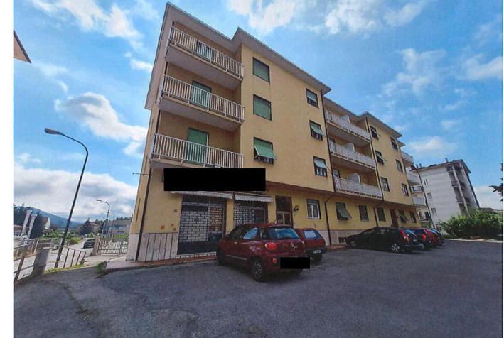 immobile appartamento all'asta in Via Guglielmo Marconi 185/1 - 17014 Cairo Montenotte (SV) - 2