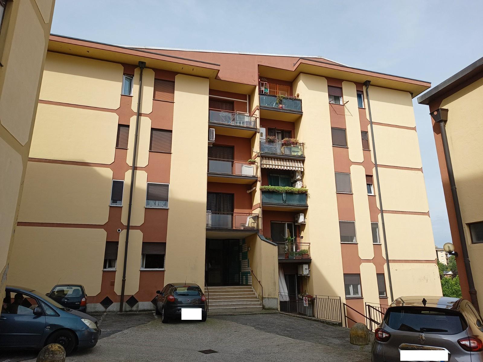 immobile appartamento all'asta in Via MONTEBELLO 22 - 21048 Solbiate Arno (VA) - 1