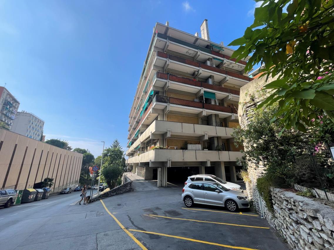 immobile appartamento all'asta in VIA FERRARA 10/6 - 16127 Genova (GE) - 1