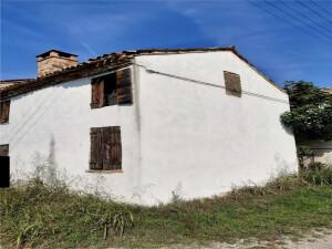 immobile appartamento all'asta in Via Enrico Toti, 21 - 45034 Canaro (RO) - 1