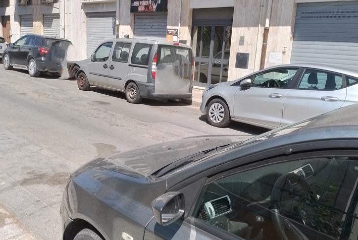 immobile appartamento all'asta in Via Daunia (quartiere Commenda) 39 - 72100 Brindisi (BR) - 2