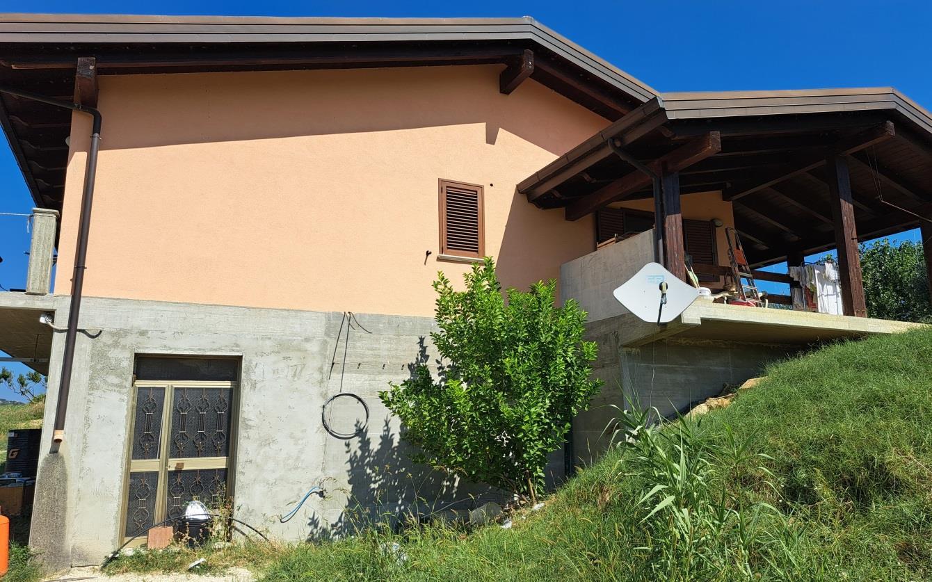 immobile rustico all'asta in Contrada Trofigno 32 Penne (PE) - 5