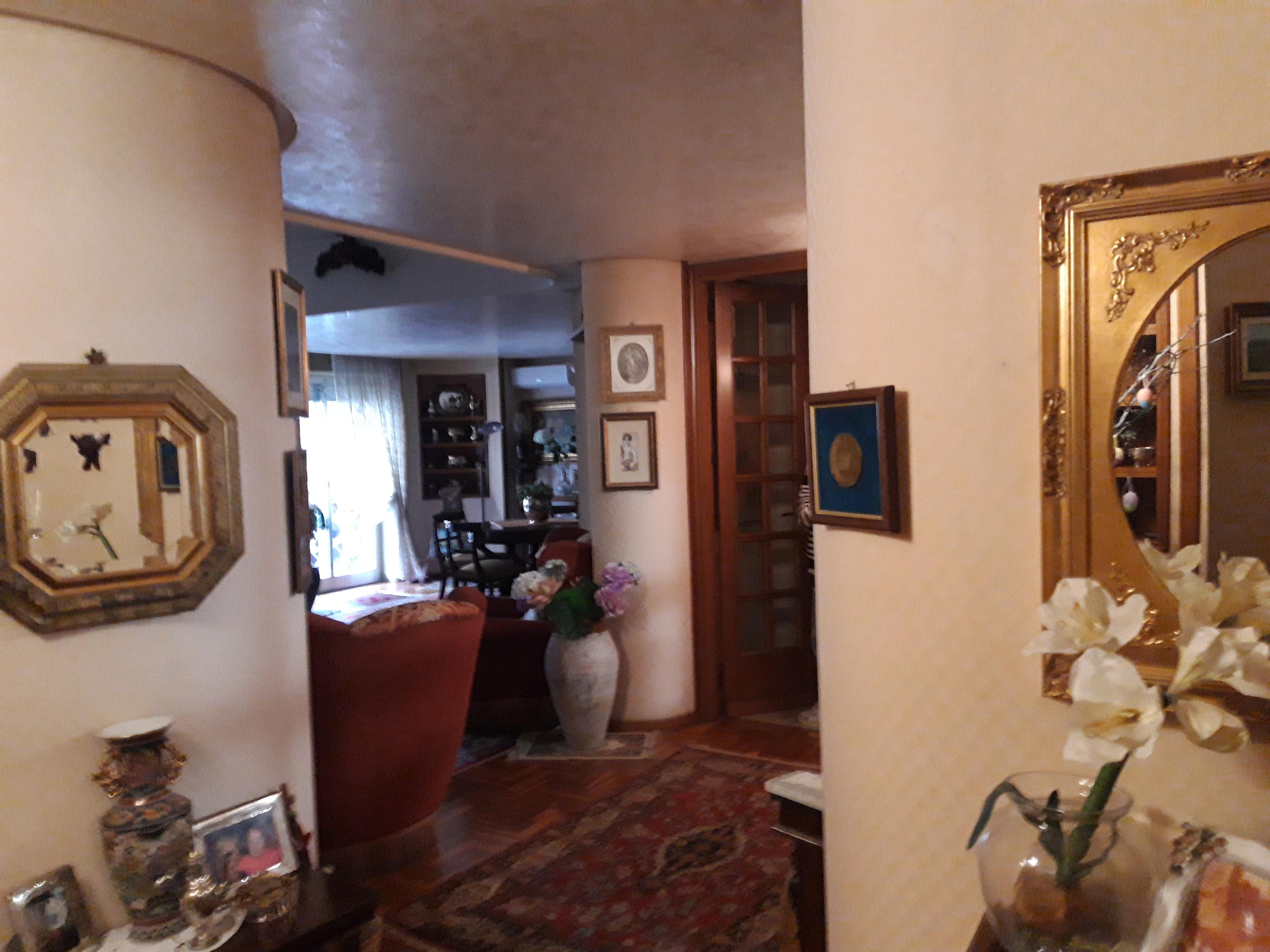 immobile appartamento all'asta in Via Gregorio Ugdulena, n 7 - 90100 Palermo (PA) - 3