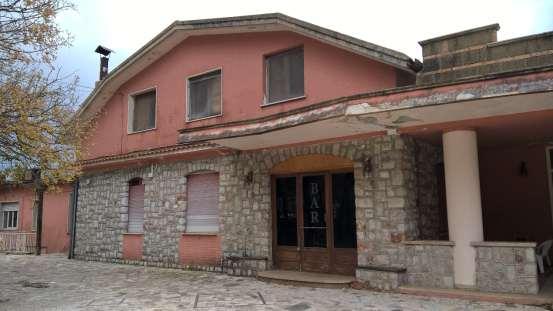 immobile attivita commerciale all'asta in Via Provinciale Cautano-Frasso - 82030 Cautano (BN) - 1