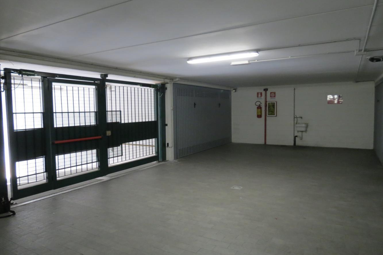 immobile magazzino all'asta in Via Del Carmelo 67 - 16035 Rapallo (GE) - 1