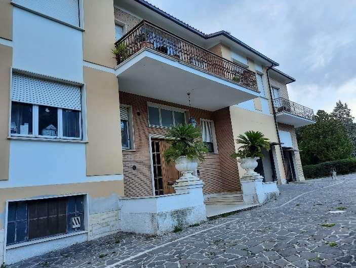 immobile appartamento all'asta in via Montalbano 39/B - 62100 Macerata (MC) - 2