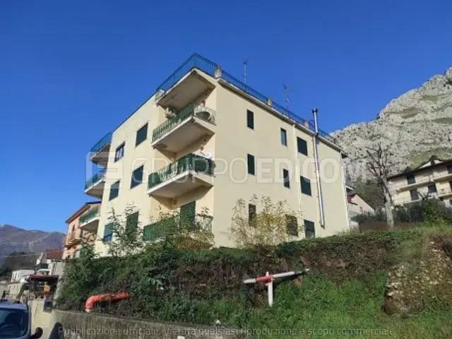immobile appartamento all'asta in Via Silvio Pedicini, 60 - 82030 Foglianise (BN) - 1