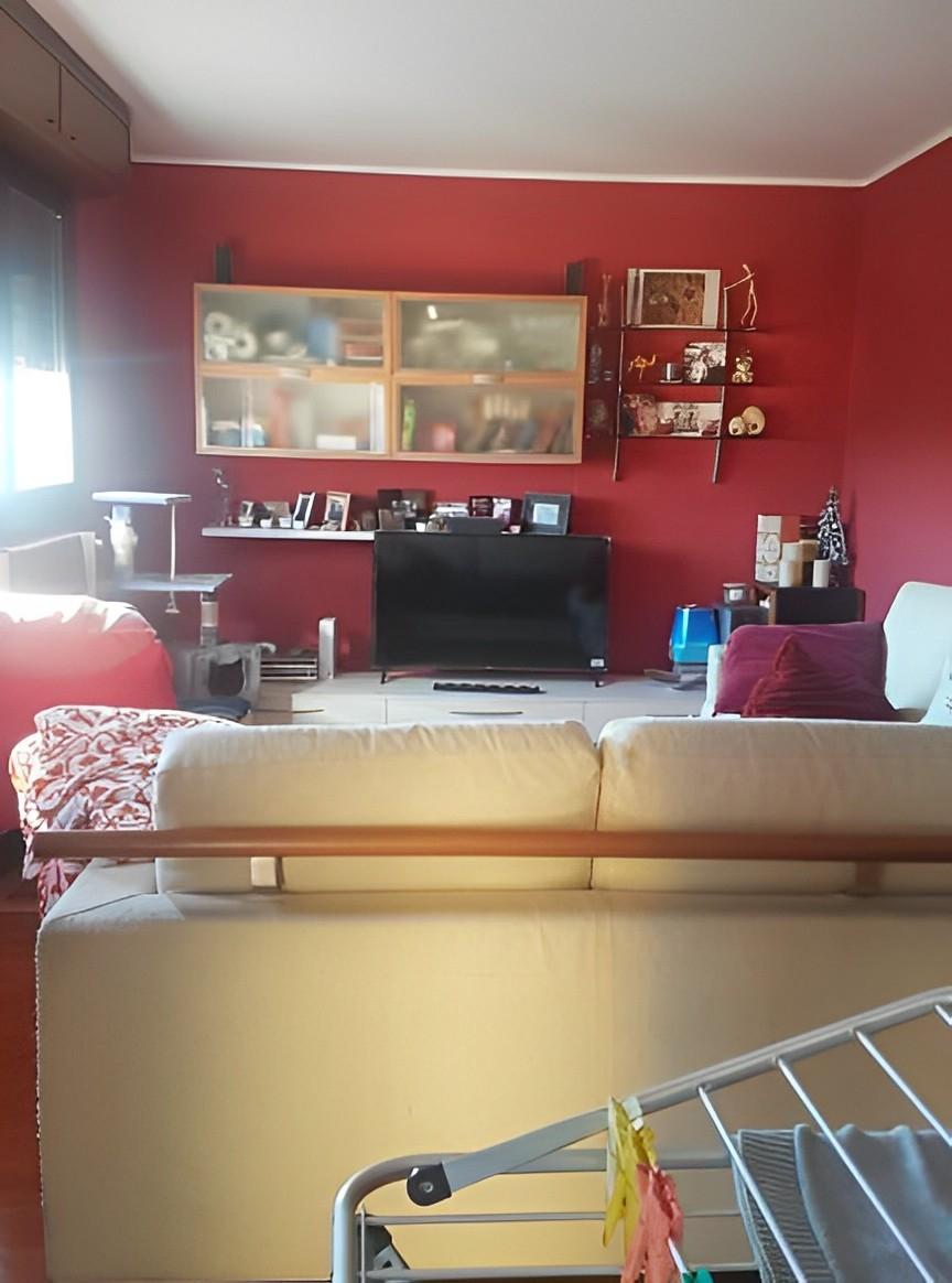 immobile ABITAZIONE IN ASTA CON CANTINA, VIA A.TOSCANINI, U.VELATE (MB) - 1