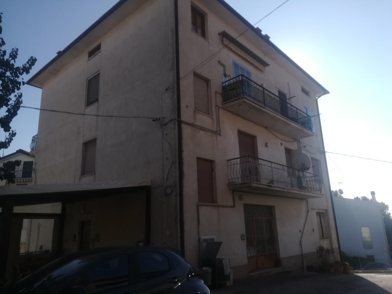 immobile garage all'asta in Via Pian Piave n 9 Monte Urano (FM) - 1
