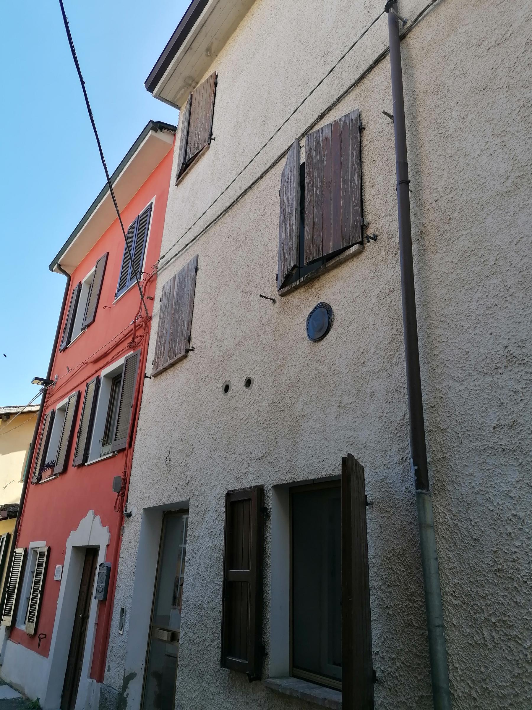 immobile appartamento all'asta in Medesano, Borgo Fanfoni, 8 - 43014 Medesano (PR) - 4