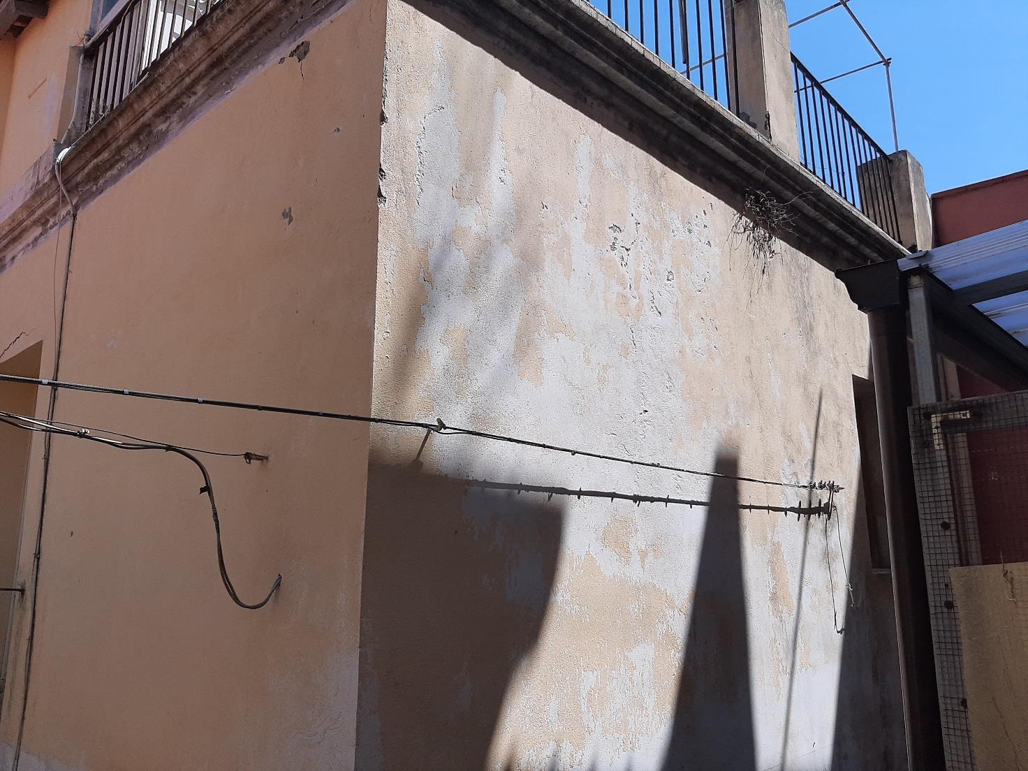 immobile rustico all'asta in Via Adolfo Vetrano - 98149 Messina (ME) - 2